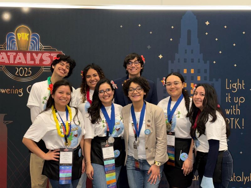 Venus John Named Distinguished Chapter Member and Finalist in Phi Theta Kappa Honor Society Elections